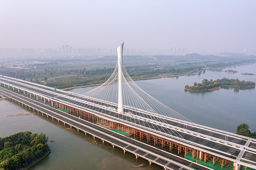 復(fù)興大街和北三環(huán)市政化改造項(xiàng)目 主線建成通車