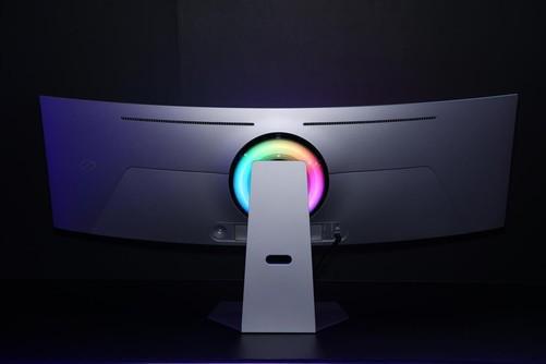 三星推出新一代玄龙骑士电竞显示器OLED G9 为用户打造全方位沉浸式竞技场